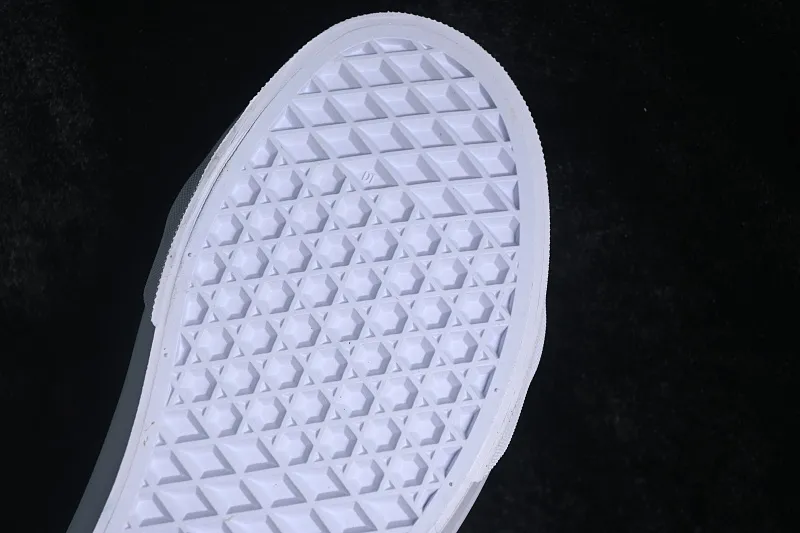 All categories Vans Vans series Vans Low Vans low top Vans Old Skool 36 Vans low-top casual skateboard shoes VN000CNGCIE1